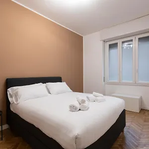 https://corso-garibaldi-64-living-milan.italymilanhotels.net
